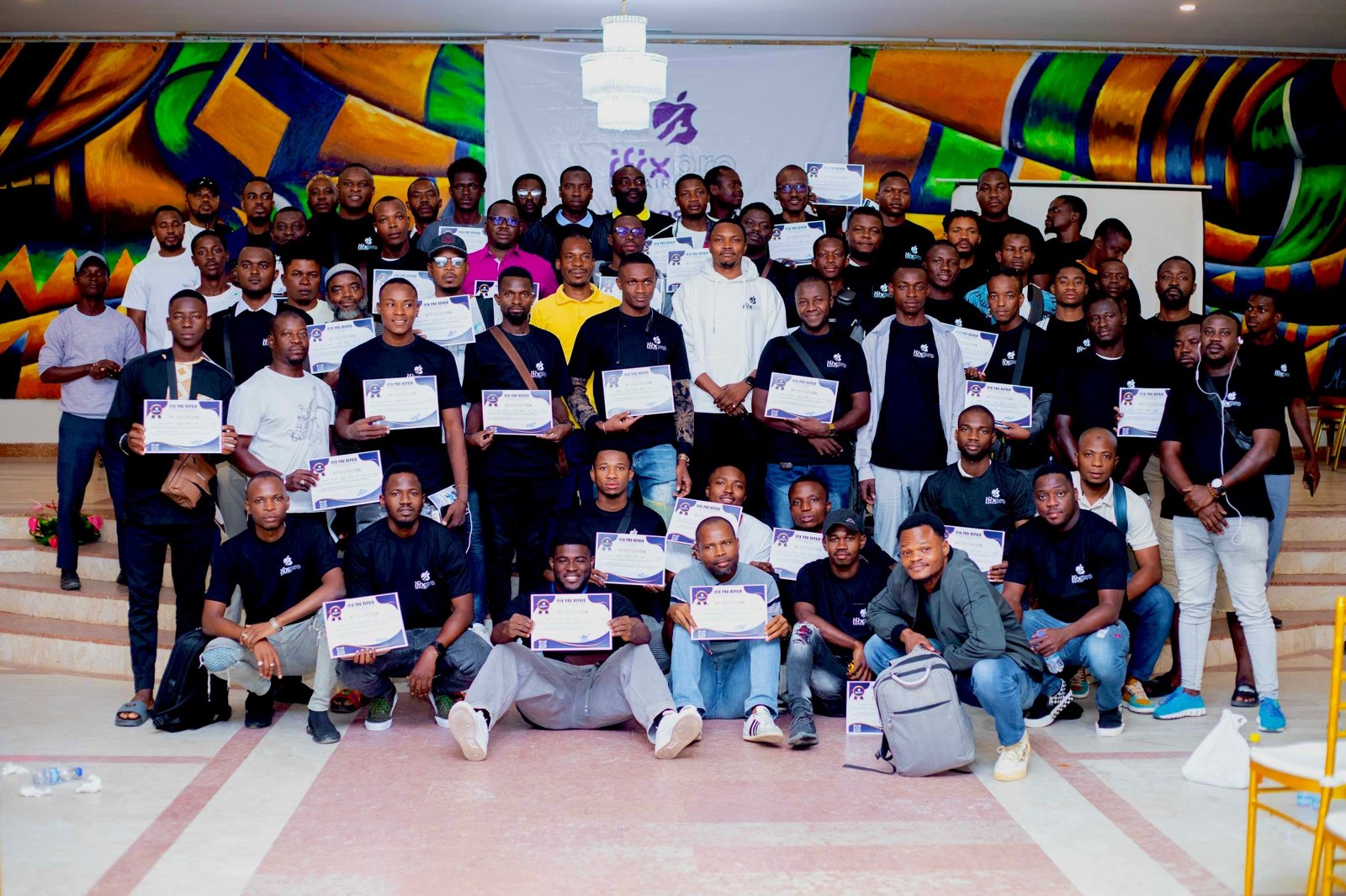 Participants à une formation IFIX PRO REPAIR